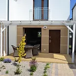 Luan Village Владыславово