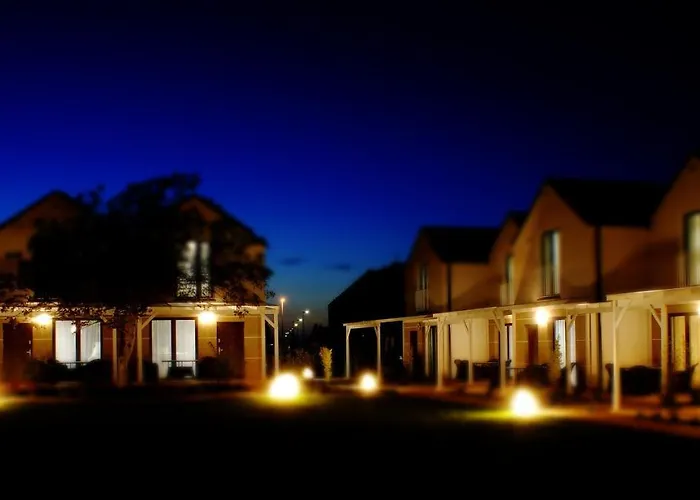 Luan Village